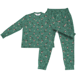 This is a Mistletoe print jogger pajama set with a long sleeve shirt and jogger pants covered in repeating pet faces[PajamaSet(Shirt&Joggers)]
