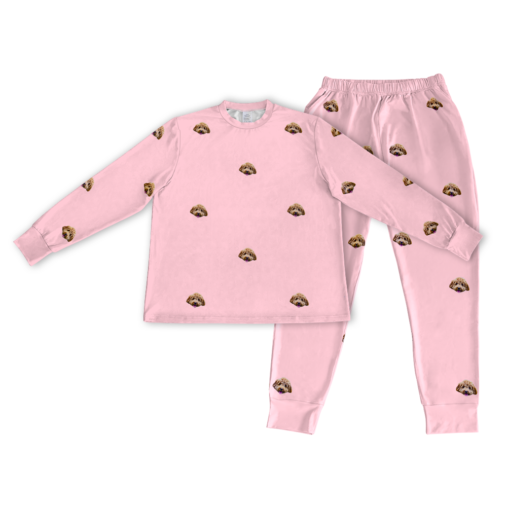 This is a jogger pajama set contains a long sleeve shirt with buttons and a long pajama[PajamaSet(Shirt&Joggers)]