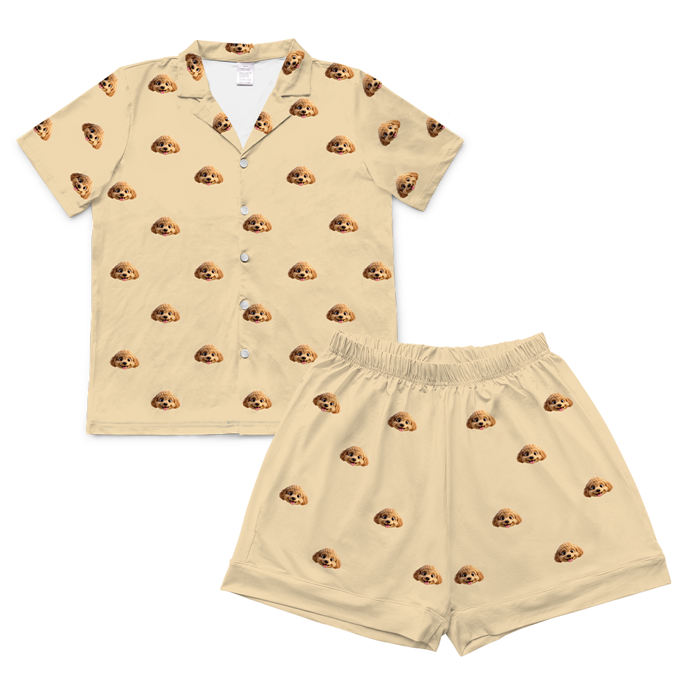 This is a cartoon pajama set which contains a short sleeve shirt with buttons and a short pajama[ShortSleevePajamaShirt&ShortsSet]