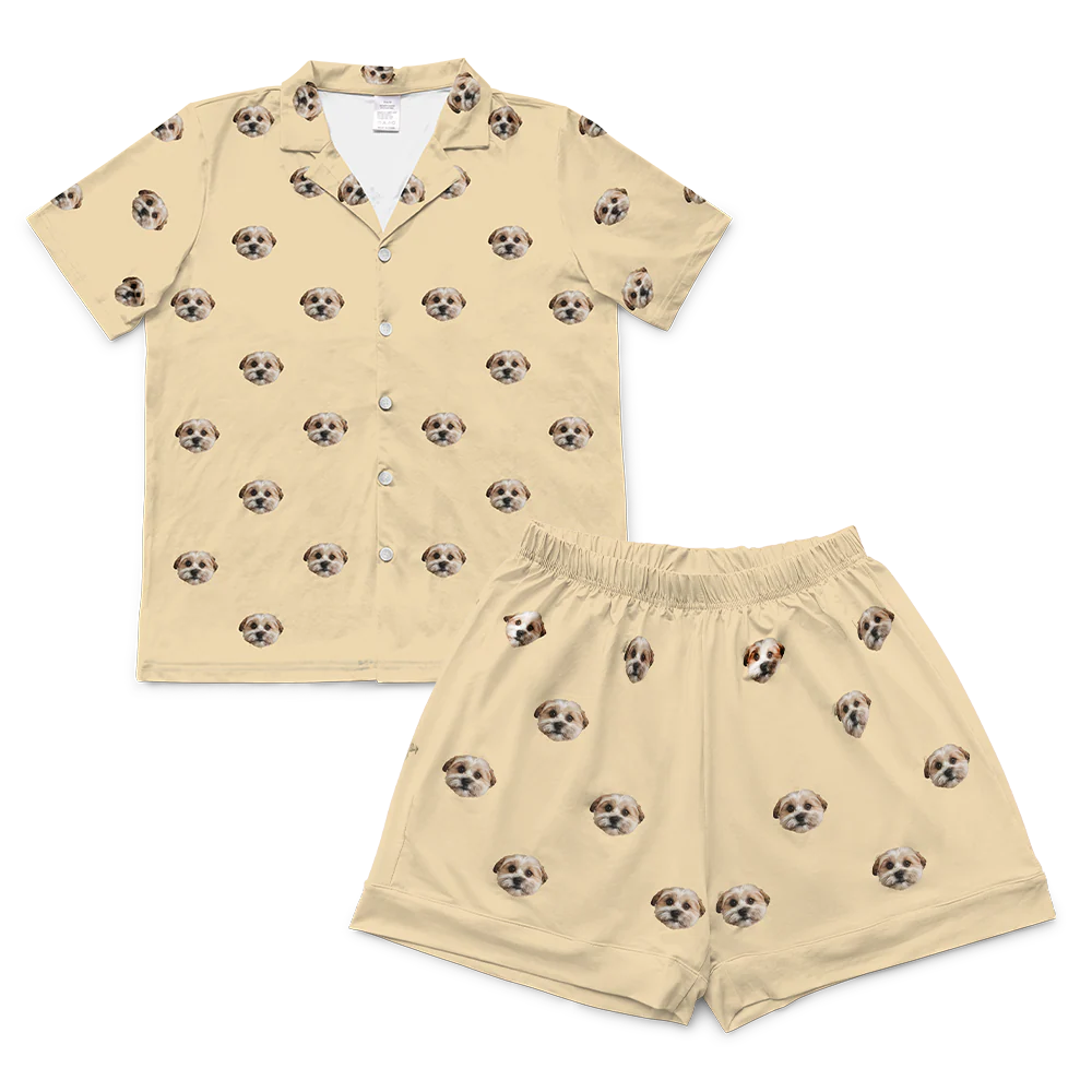 This is a pajama set which contains a short sleeve shirt with buttons and a short pajama[ShortSleevePajamaShirt&ShortsSet]