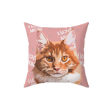 Pink pillow with hearts and the phrase "I love mom", it features an illustration of a cat. [ILoveMomHandIllustration]